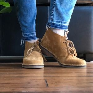 hush puppies caley chukka boot